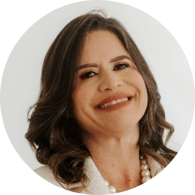 Foto da Dra. Cibelle Mello